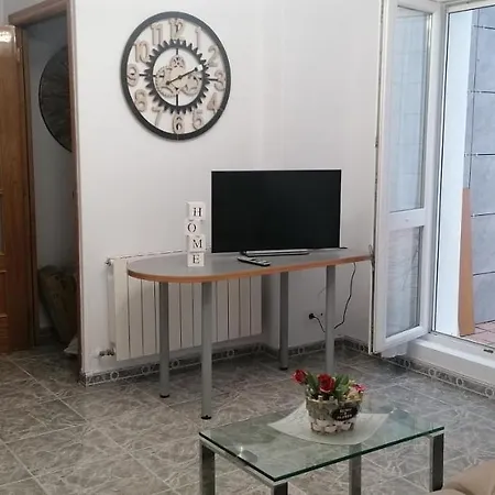 Coqueto En Alameda Principal Garaje Daire Santander